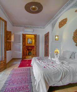 Moroccan Bed
