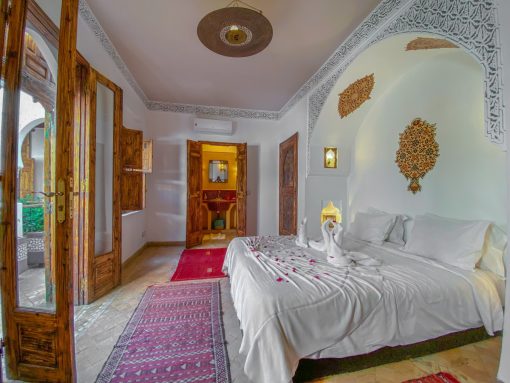 Moroccan Bed